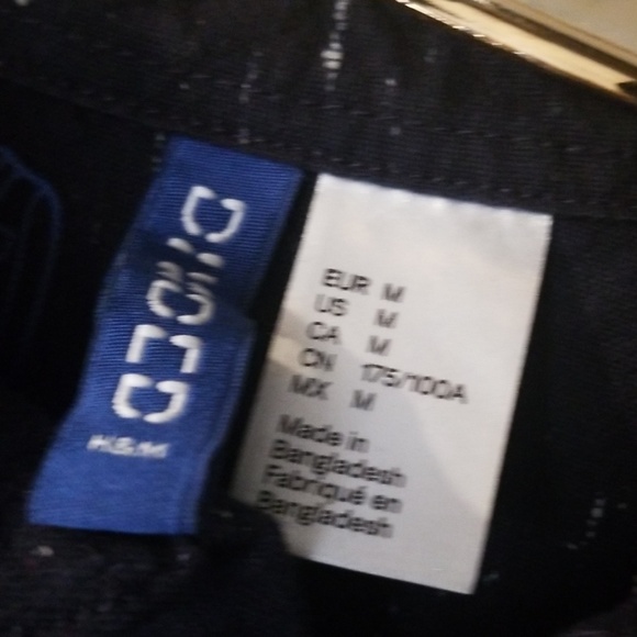 Men's shirts - Picture 4 of 6